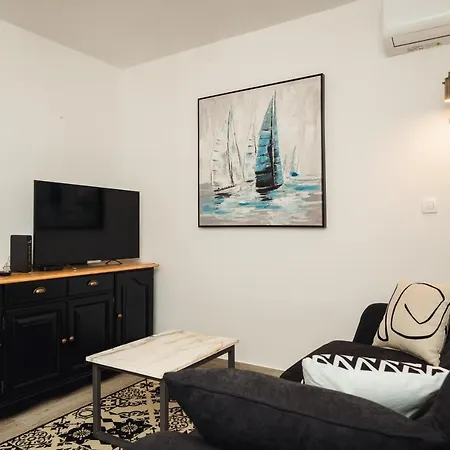 Amfora Maris Lejlighed *