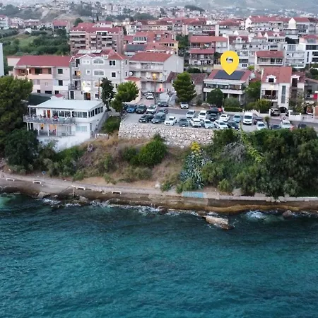 Apartment Amfora Maris Split